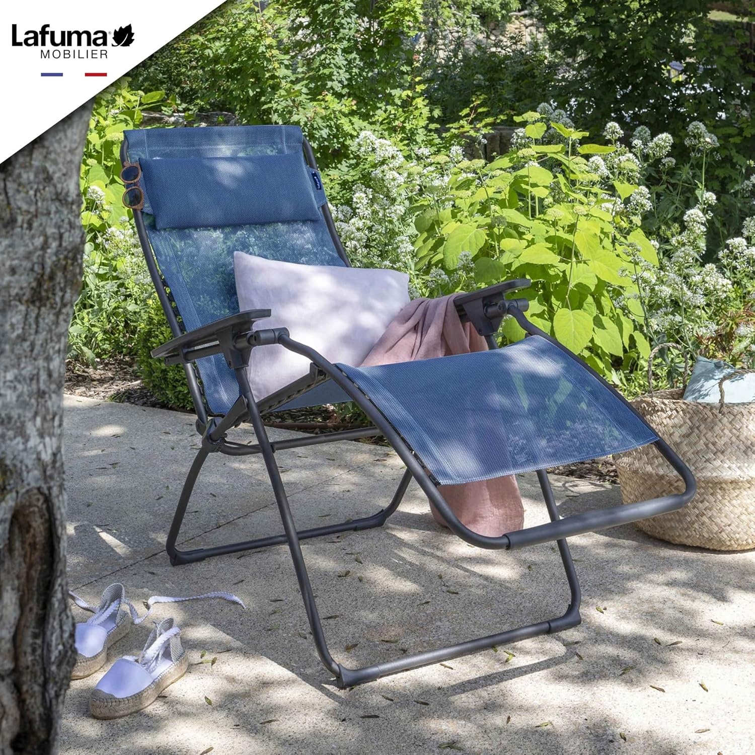 Lafuma Futura XL Zero Gravity Outdoor Steel Framed Lawn Recliner Chair with Armrest, Extra Wide Recliner, and Adjustable Neck Pillow, Seigle(Blue (Ocean))