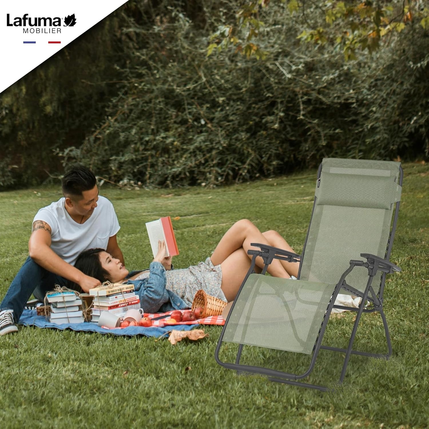 Lafuma Futura XL Zero Gravity Outdoor Steel Framed Lawn Recliner Chair with Armrest, Extra Wide Recliner, and Adjustable Neck Pillow, Seigle(Green (Moss))