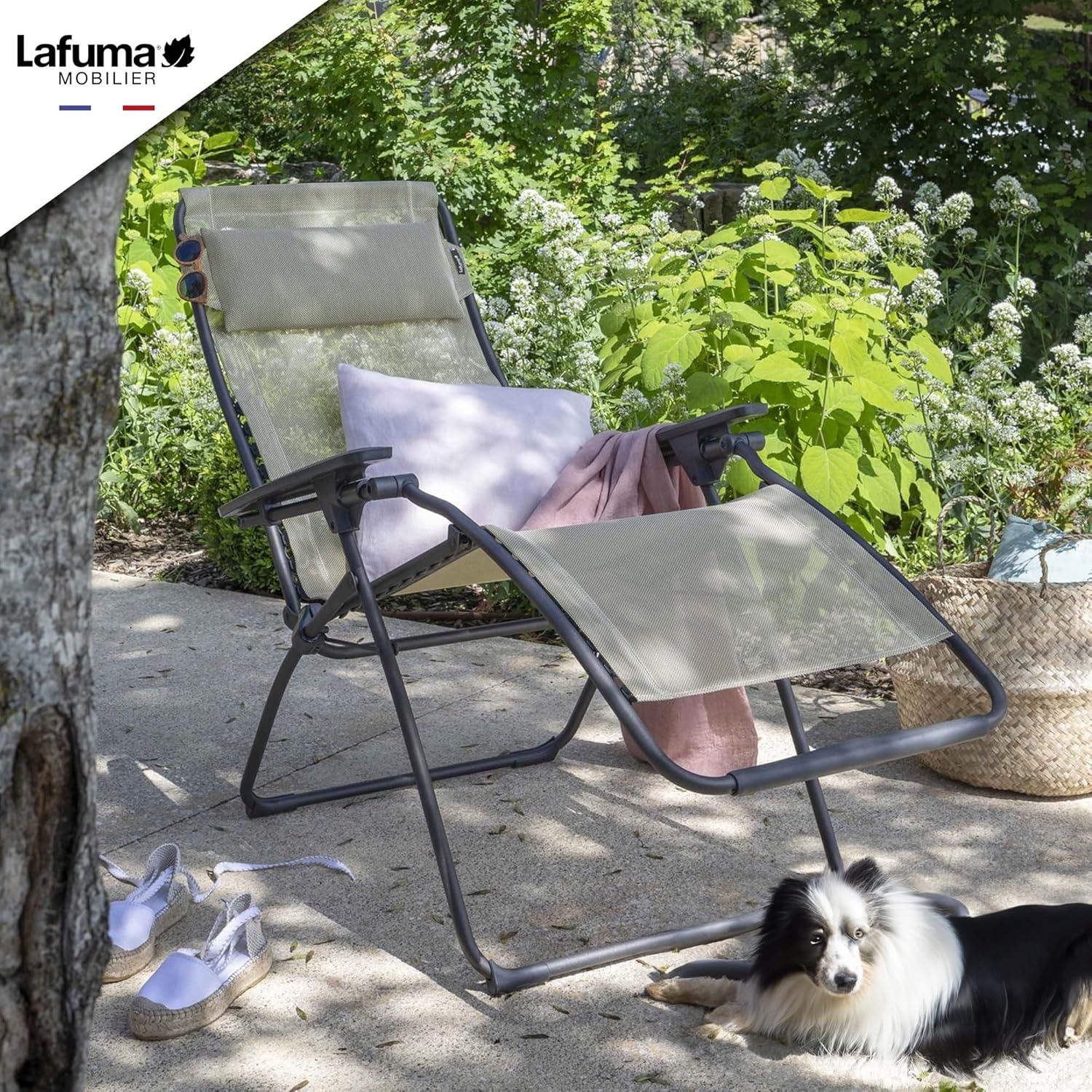 Lafuma Futura XL Zero Gravity Outdoor Steel Framed Lawn Recliner Chair with Armrest, Extra Wide Recliner, and Adjustable Neck Pillow, Seigle(Grey (Seigle))