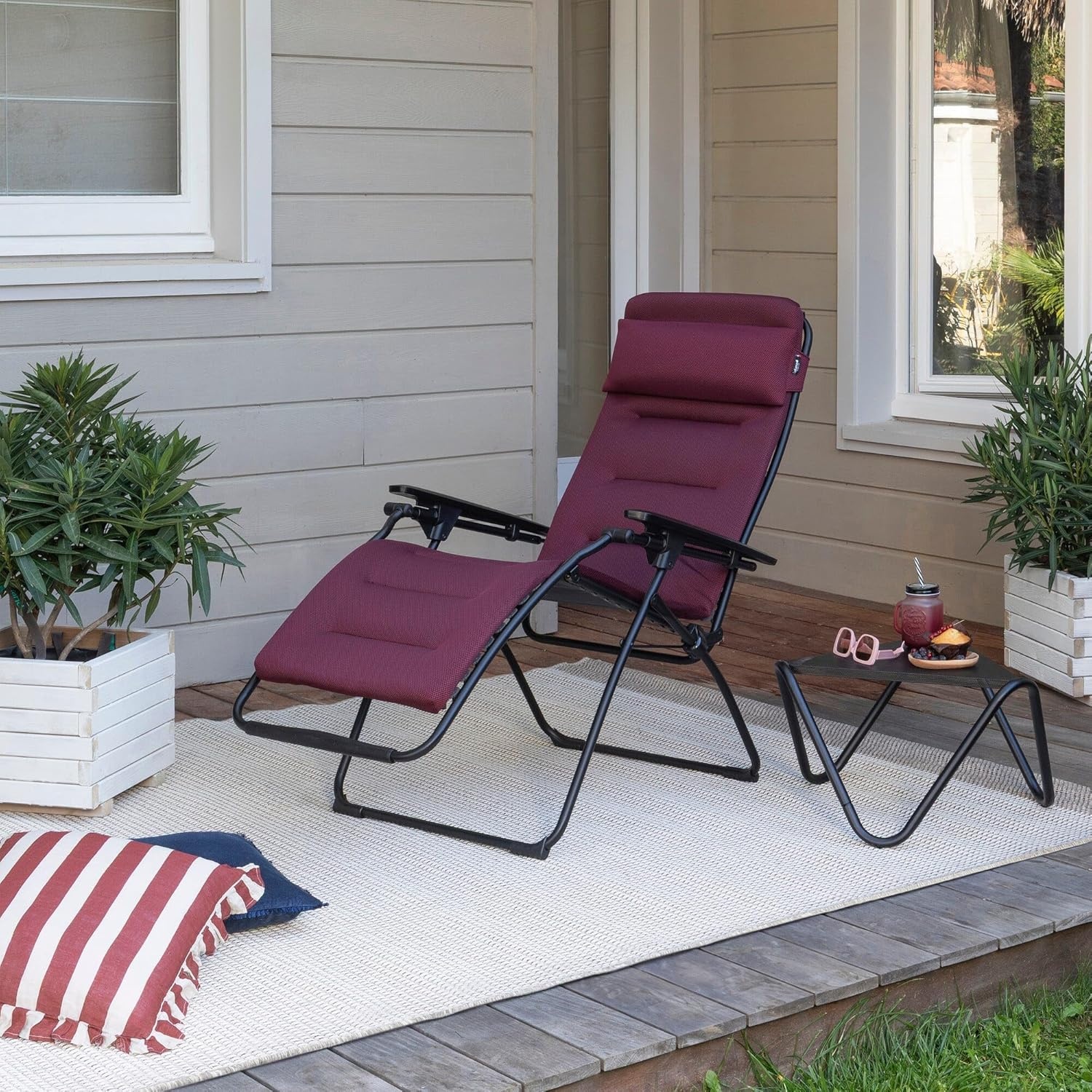 Zero Gravity Chairs